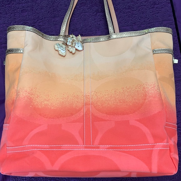Limited edition Coach Jumbo Tye Dye Tote/Beach Bag - Picture 4 of 14